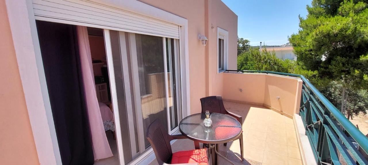 Anastacias Apartment Artemida  Exterior photo